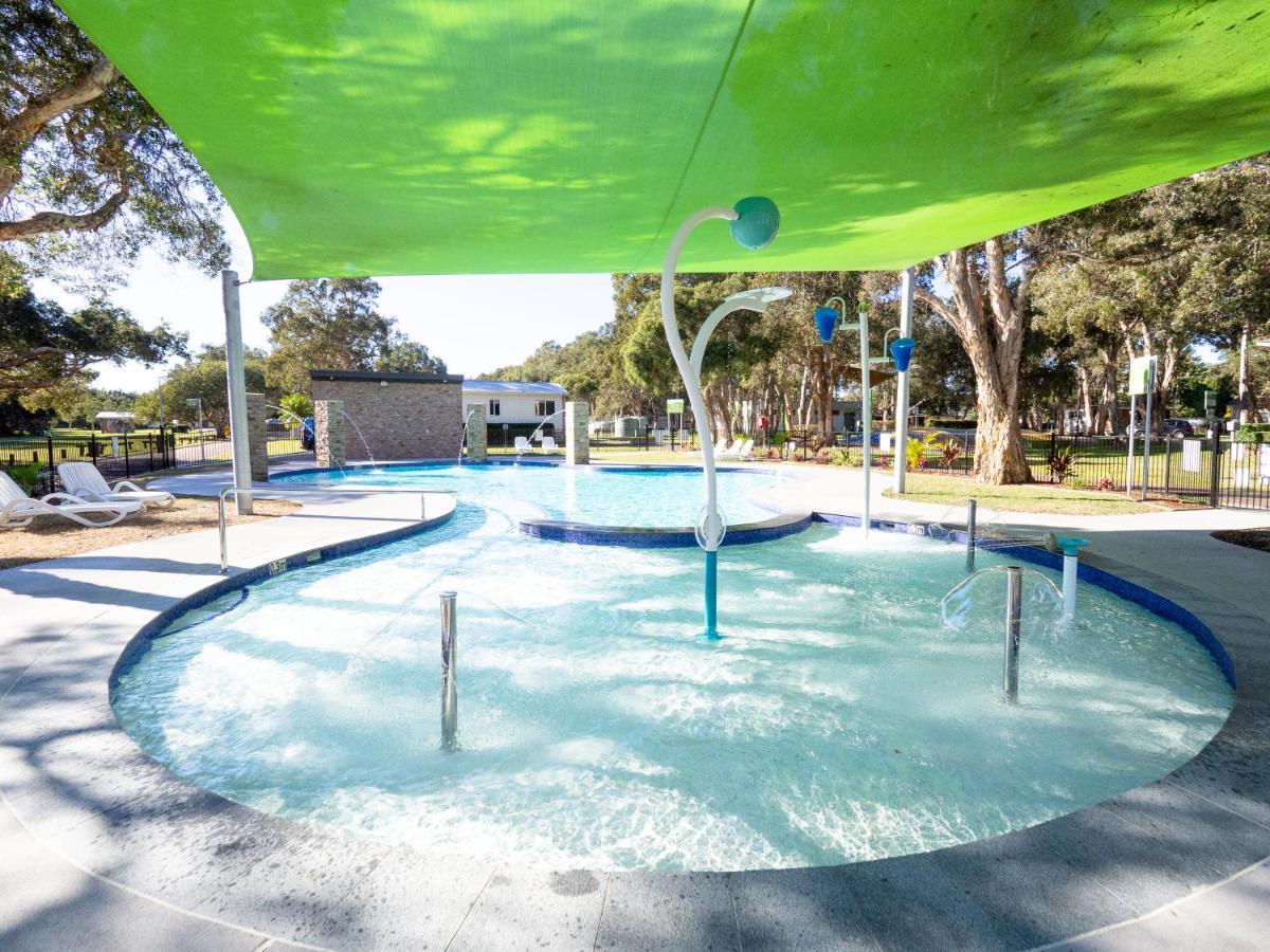 Budgewoi Holiday Park Exterior photo